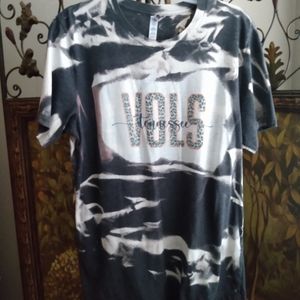 New Women's Large Boutique Tee